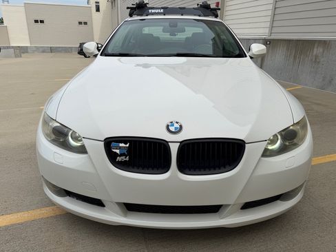 Used 2010 BMW 335i xDrive Coupe AWD/4WD image 8