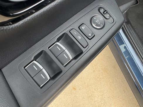 Used 2024 Honda CR-V Sport Touring image 10