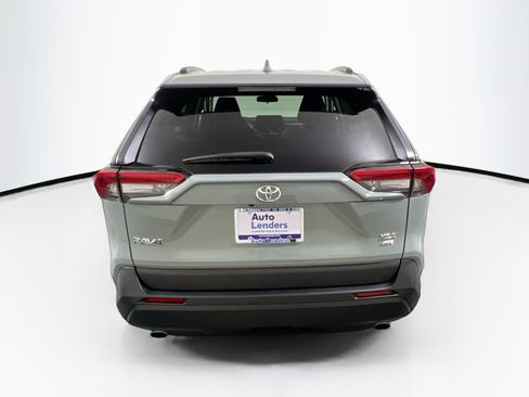 Used 2022 Toyota RAV4 XLE w/ Convenience Package AWD/4WD image 6