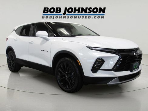 Certified 2023 Chevrolet Blazer LT w/ LPO, Black Sport Package AWD/4WD image 1
