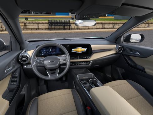 New 2026 Chevrolet Equinox ACTIV w/ Convenience Package III AWD/4WD image 39