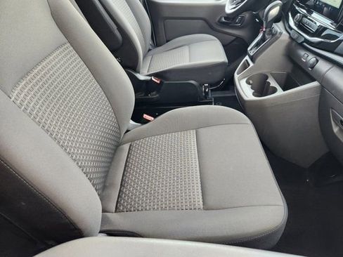 Used 2024 Ford Transit 350 XLT image 19