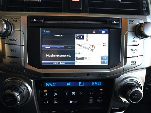 Used 2014 Toyota 4Runner Limited image 14