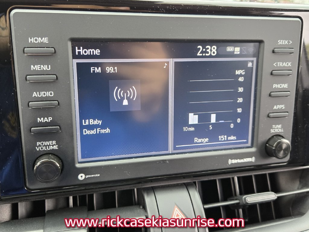 Used 2021 Toyota RAV4 XLE FWD image 19