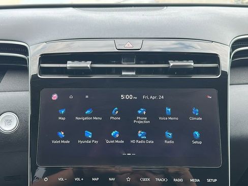 Certified 2023 Hyundai Tucson Limited FWD image 25