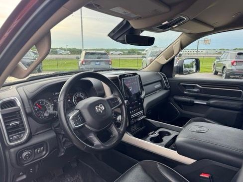 Used 2021 RAM 1500 Laramie AWD/4WD image 18