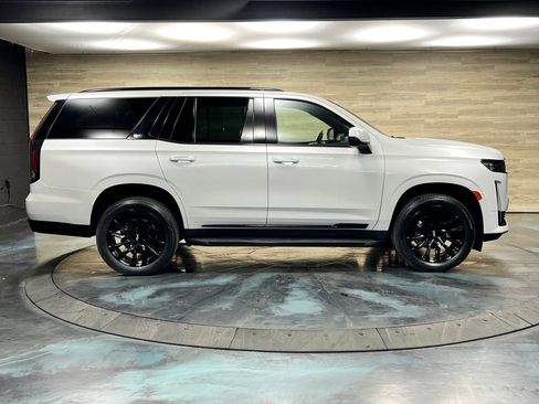 Used 2023 Cadillac Escalade Sport w/ LPO, ONYX Package AWD/4WD image 27