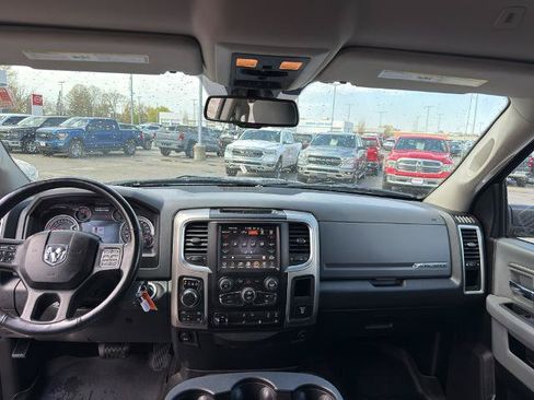 Used 2017 RAM 1500 Big Horn AWD/4WD image 28