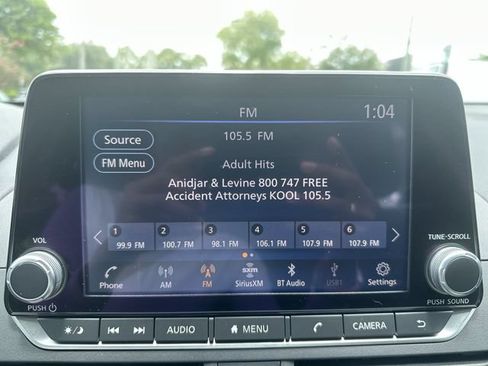 Used 2025 Nissan Altima 2.5 S FWD image 25