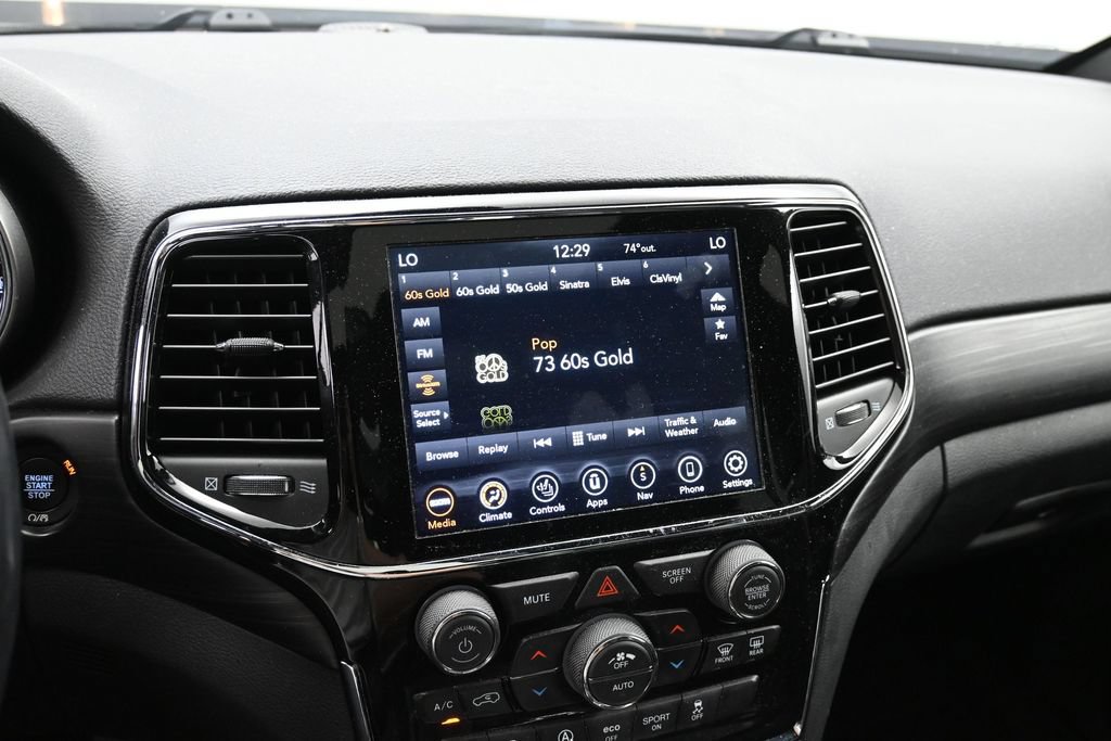 Used 2020 Jeep Grand Cherokee Altitude AWD/4WD image 14