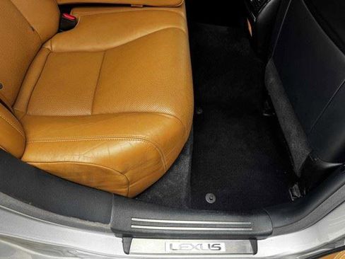 Used 2014 Lexus LS 460 w/ F Sport Package RWD image 47