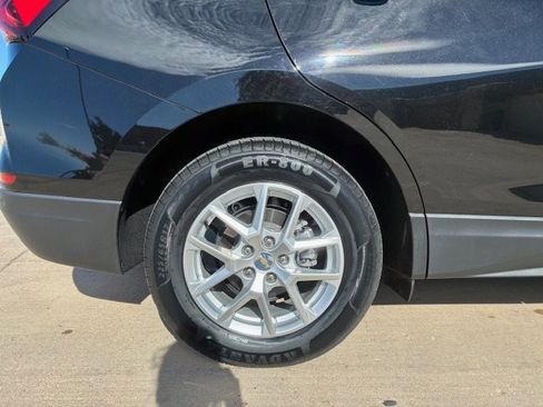 Used 2022 Chevrolet Equinox LT image 9