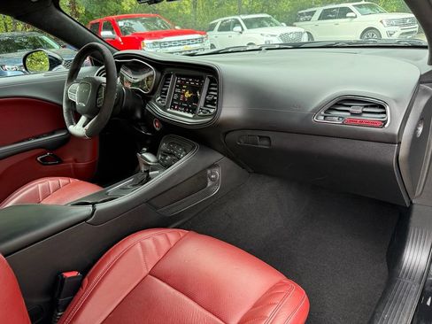 Used 2023 Dodge Challenger SRT Hellcat RWD image 35
