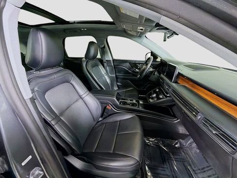 Used 2022 Lincoln Corsair Reserve w/ Sport Package image 29