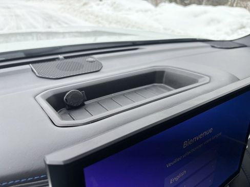 Certified 2025 Toyota Sequoia Platinum image 33