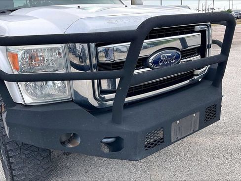 Used 2016 Ford F250 Lariat w/ Lariat Ultimate Package AWD/4WD image 34