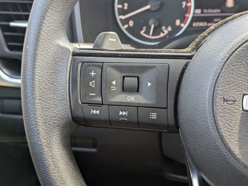Used 2023 Nissan Rogue SV AWD/4WD image 24