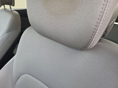 Used 2018 Hyundai Santa Fe Sport w/ 2.4L Value Package 02 image 15