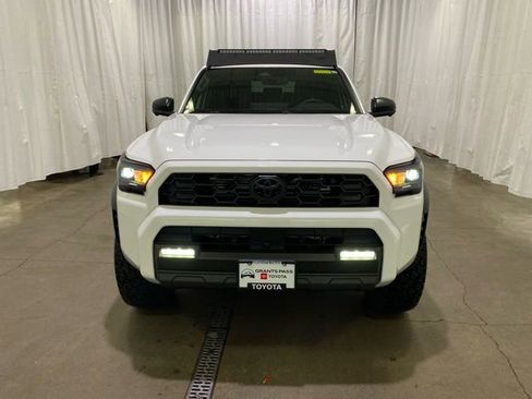 New 2026 Toyota 4Runner TRD Off-Road Premium image 9