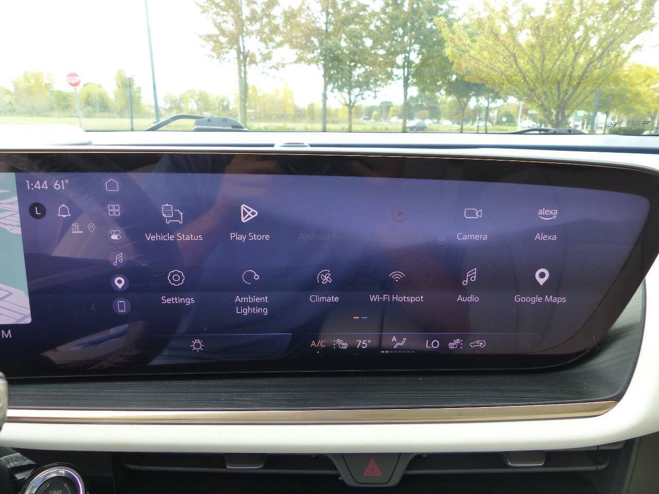 Used 2025 Buick Envision Avenir AWD/4WD image 38
