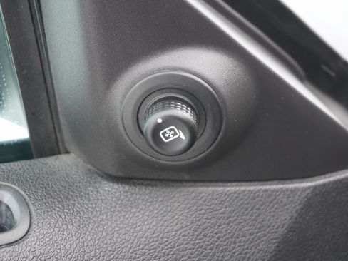 Used 2014 Ford Mustang V6 w/ Equipment Group 102A image 10