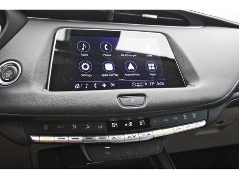 Used 2023 Cadillac XT4 Luxury image 9