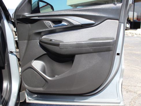 Used 2023 Chevrolet TrailBlazer LT w/ Convenience Package image 10