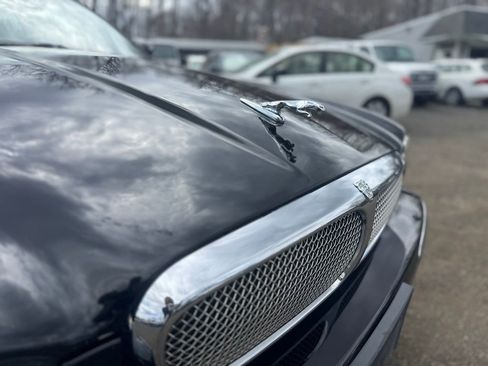 Used 2006 Jaguar XJ8 image 10