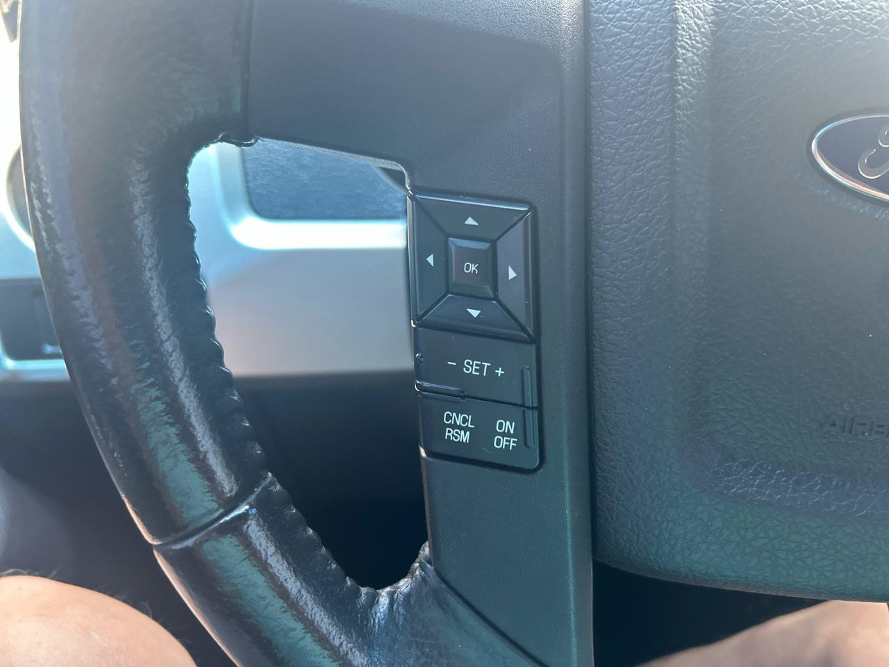 Used 2013 Ford F150 FX4 w/ Mid Equipment Group AWD/4WD image 21