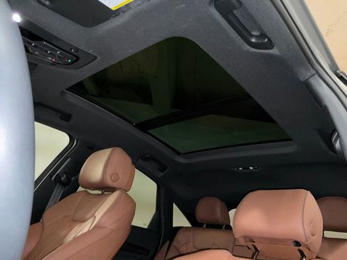 Used 2023 Audi Q5 2.0T Premium Plus w/ Premium Plus Package image 5