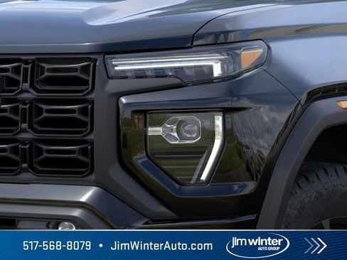 New 2026 GMC Canyon Elevation w/ Convenience Package image 32