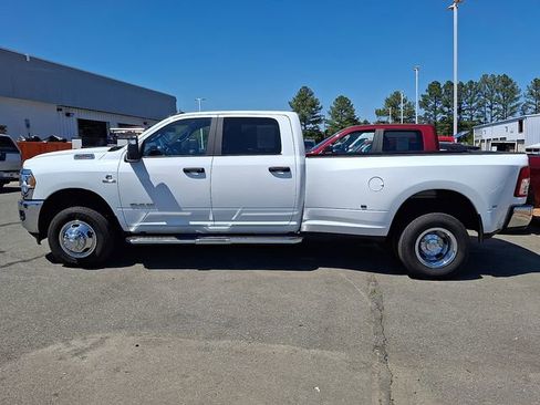Used 2024 RAM 3500 Big Horn AWD/4WD image 5