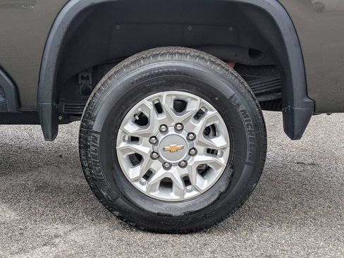 Used 2023 Chevrolet Silverado 2500 LTZ w/ LTZ Plus Package AWD/4WD image 11