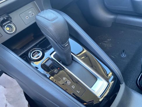 New 2025 Nissan Versa SV w/ Trunk Package image 18