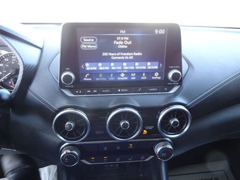 Used 2025 Nissan Sentra SV FWD image 26