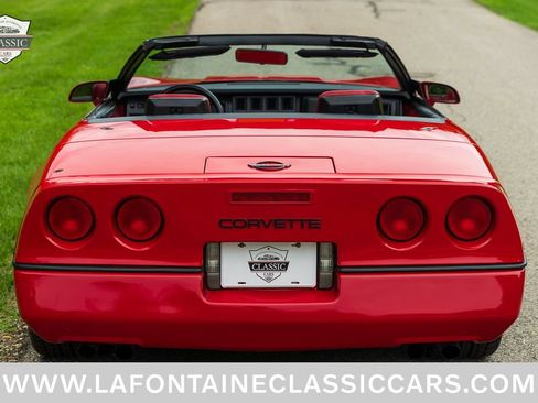 Used 1988 Chevrolet Corvette Convertible RWD image 38