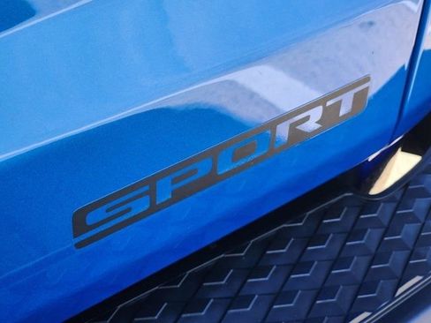 Used 2021 Jeep Gladiator Sport image 10