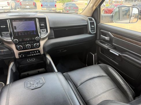 Used 2019 RAM 2500 Laramie w/ Cold Weather Group AWD/4WD image 73