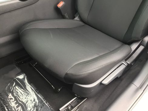 New 2025 Nissan Sentra S image 12