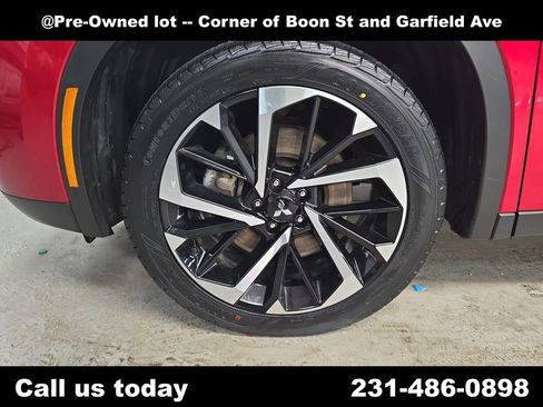 Used 2024 Mitsubishi Outlander SE AWD/4WD image 10