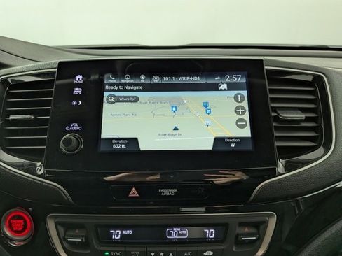 Used 2021 Honda Pilot Touring image 6