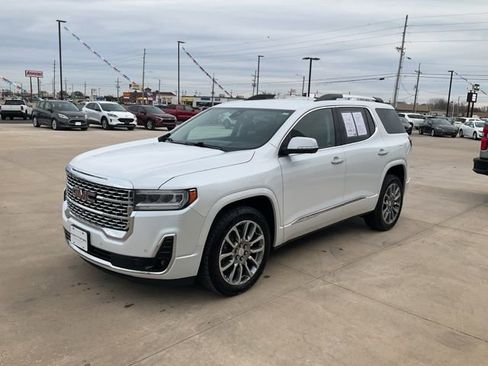 Used 2023 GMC Acadia Denali w/ Denali Technology Package image 40