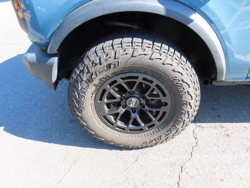 Used 2022 Ford Bronco Big Bend image 10