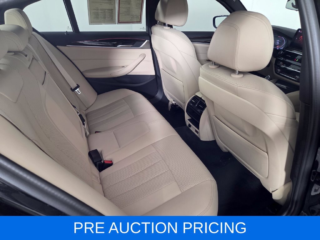 Used 2023 BMW 530i w/ Convenience Package RWD image 30