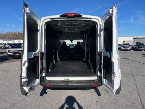 New 2026 Ford Transit 250 148 Medium Roof w/ Load Area Protection Package image 7