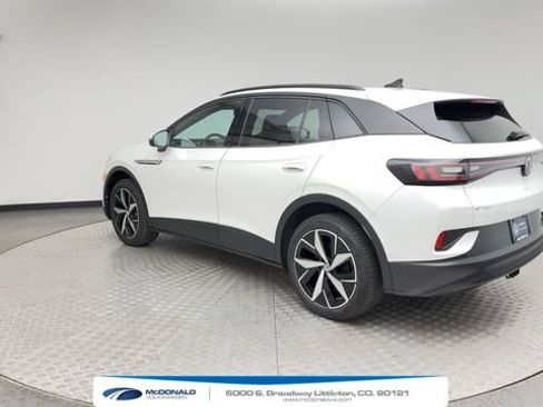 Used 2024 Volkswagen ID.4 Pro S AWD/4WD image 4