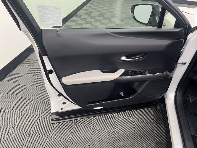 Certified 2025 Lexus UX 300h FWD image 9