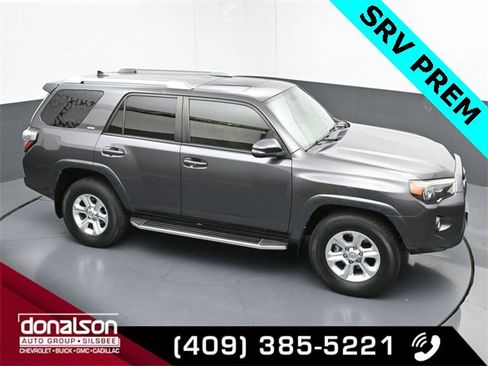 Used 2018 Toyota 4Runner SR5 Premium image 17