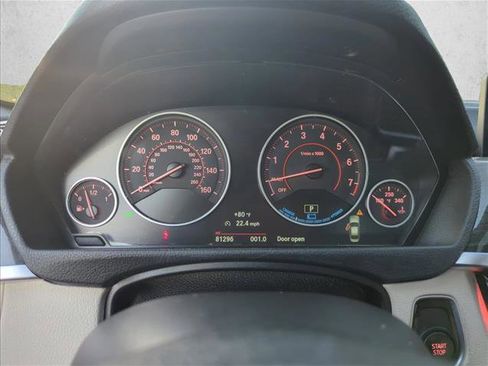 Used 2017 BMW 330e image 9