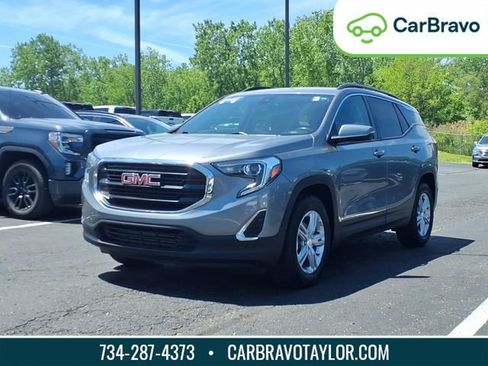 Used 2020 GMC Terrain SLE w/ Driver Convenience Package AWD/4WD image 1